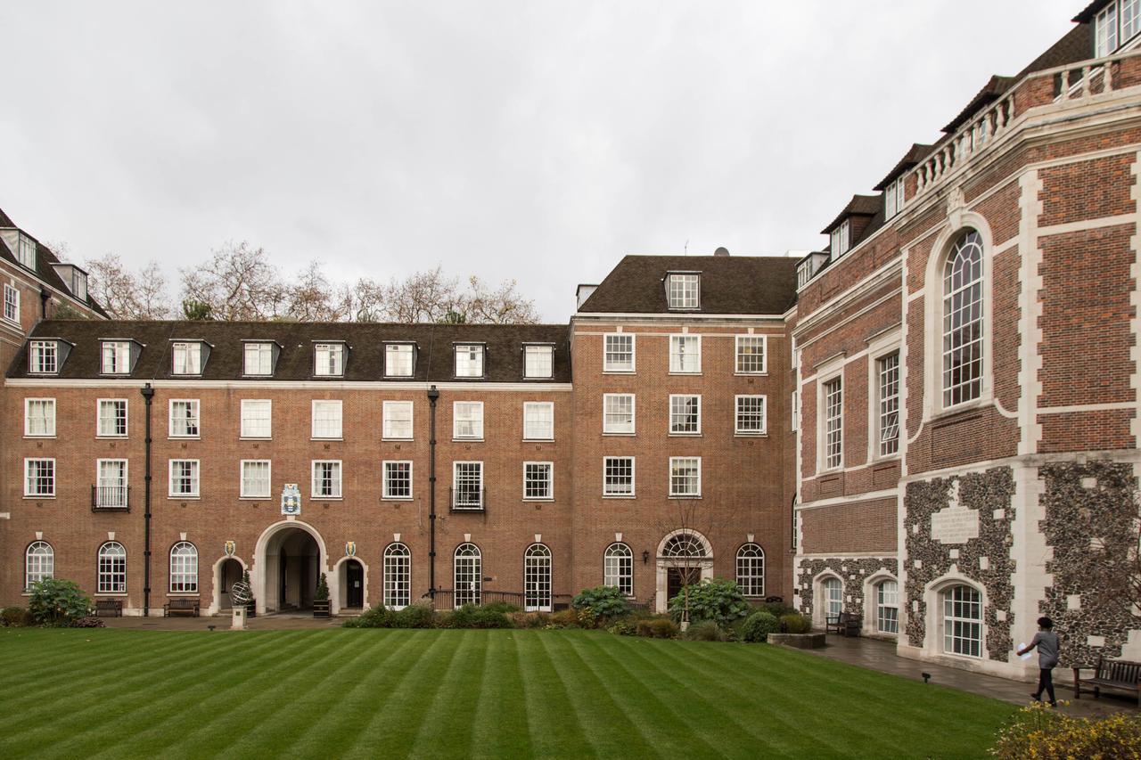 Goodenough College - University Residence London Exterior photo